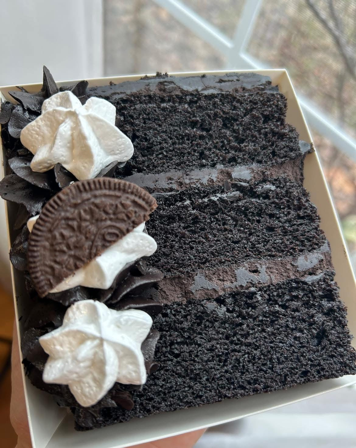 Layered cake slices